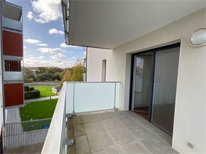 appartement à la vente -   35135  CHANTEPIE, surface 63,61 m2 vente appartement - APR751320
